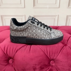 Dolce Gabbana Low Shoes